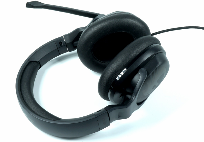 Roccat Khan Aimo im Test - besser als das Roccat Khan Pro oder nur anders und bunter?